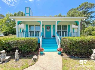 437 W 22nd Ave, Gulf Shores, AL 36542