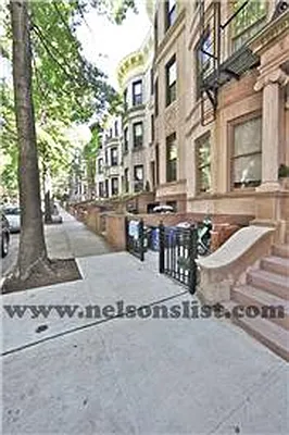 Rented by R New York | media 22