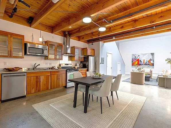 1695 15th St APT 12, Oakland, CA 94607