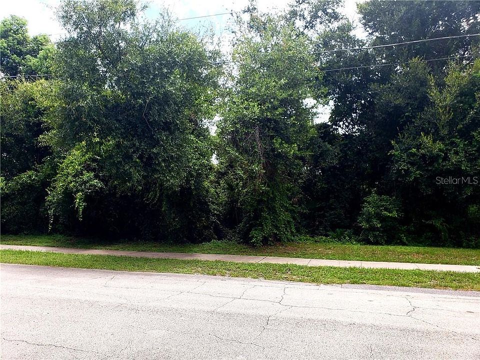 2nd image of 2825 Bluestone Dr