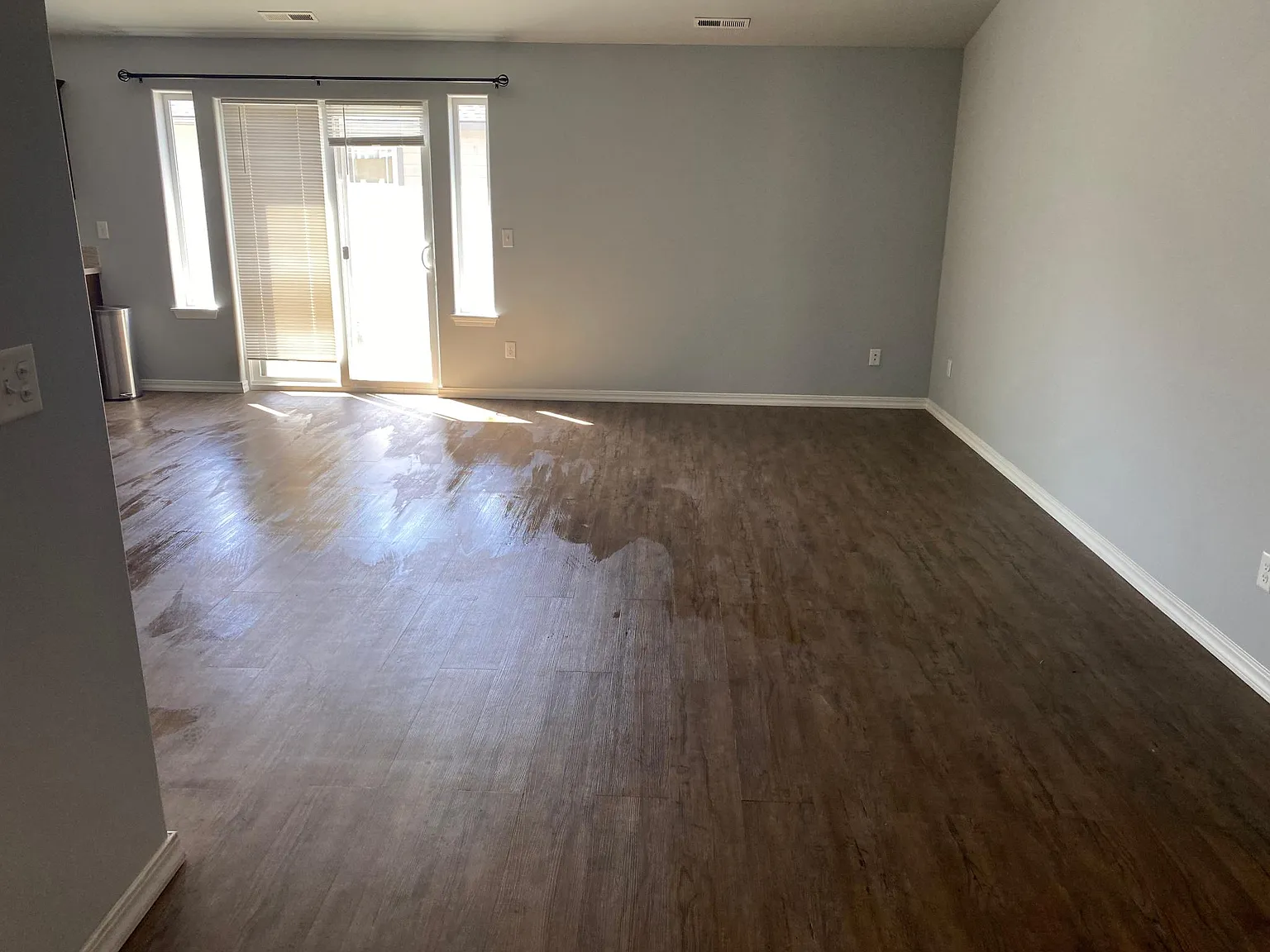3 bed, 1449 sqft, $2,250 — Photo 3