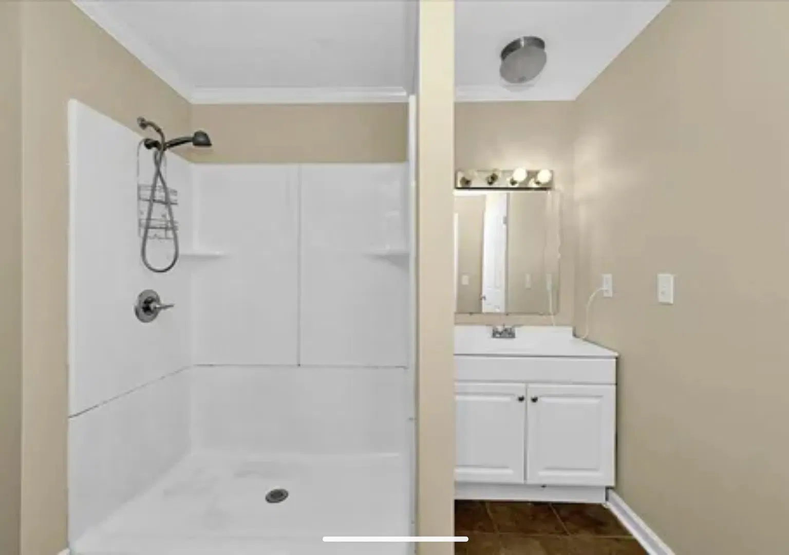 2 bed, 850 sqft, $850 — Photo 4