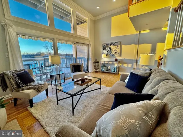 726 Thompson Creek Rd, Stevensville, MD 21666