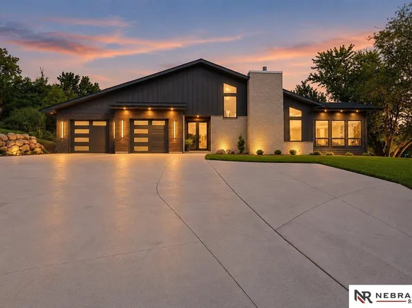 2248 South St, Blair, NE 68008