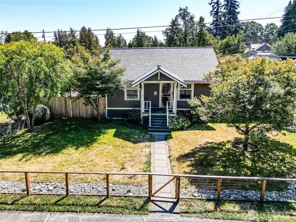 2702 22nd Street, Everett, WA 98201