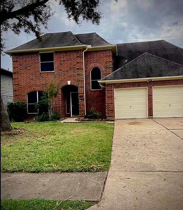 1st image of 15823 Mission Glen Dr