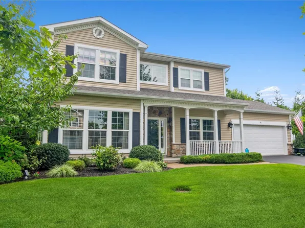 41 Country Woods Drive, Saint James, NY 11780