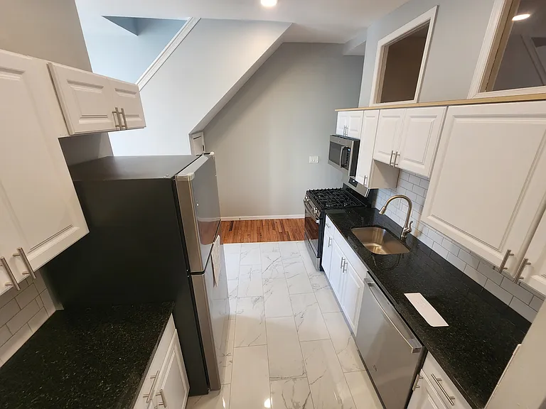 930 E Passyunk Ave #3 — Photo 4