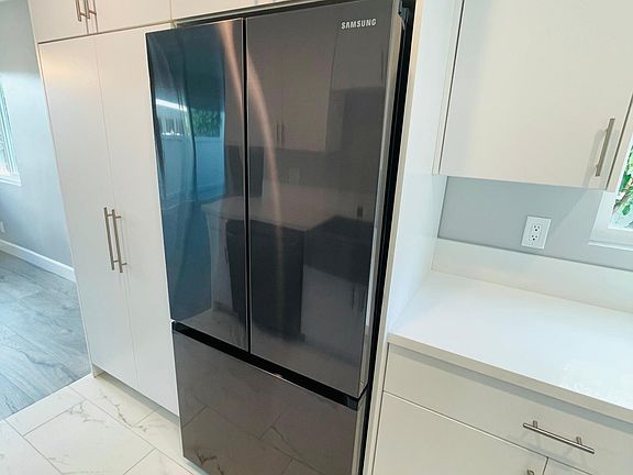 3rd image of 1800 Camden Ave APT 104