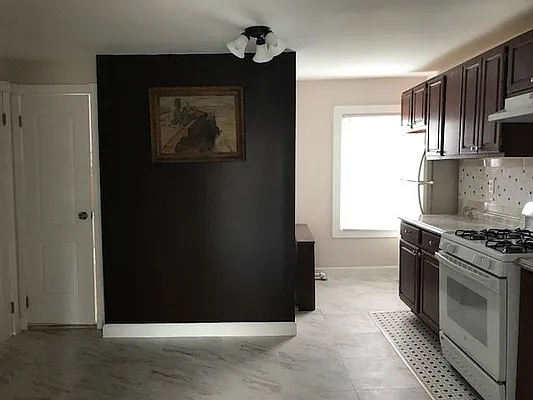 Rented by Proper Real Estate, LLC | media 3