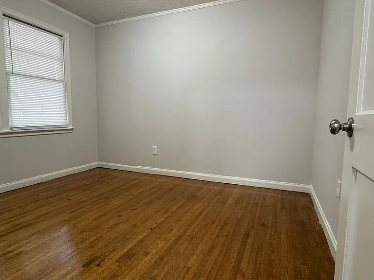 4533 Dunn Ave — Photo 7