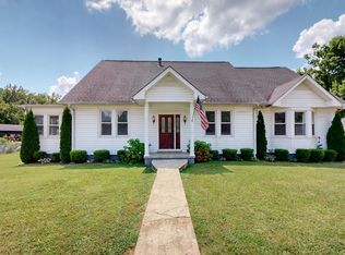 1006 E Main St, Waverly, TN 37185