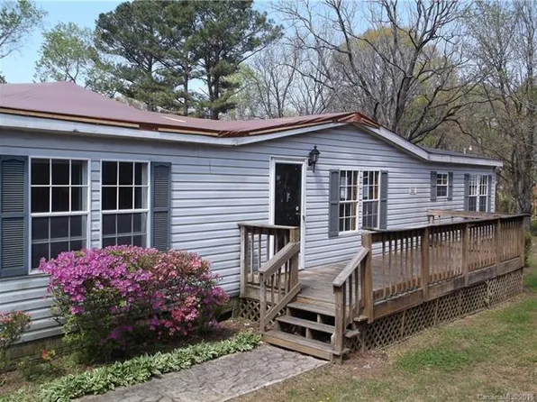 256 Cannon Ave NW, Concord, NC 28025