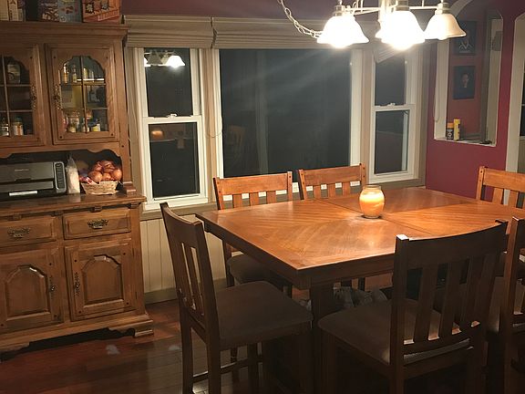 5th image of 813 Oakwood Ave