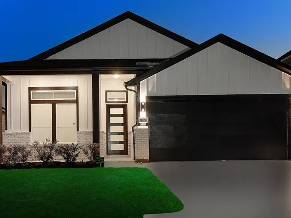 11029 N Lake Mist Lane, Willis, TX 77318