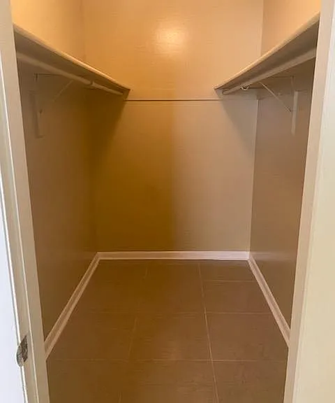 6234 Longchamp Dr — Photo 6