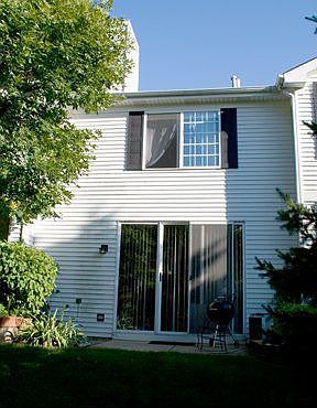 3rd image of 1476 Walnut Hill Ave