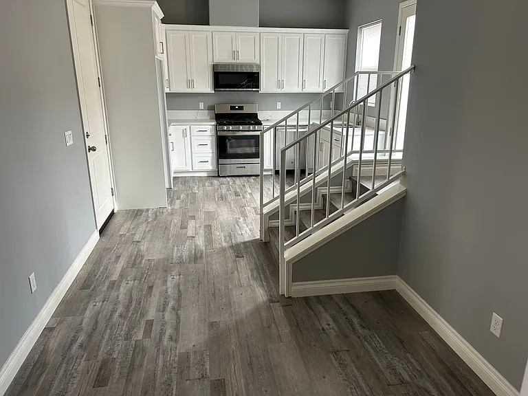 16534 Arrow Blvd — Photo 3