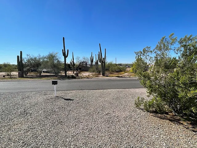 1320 W Roosevelt St — Photo 21