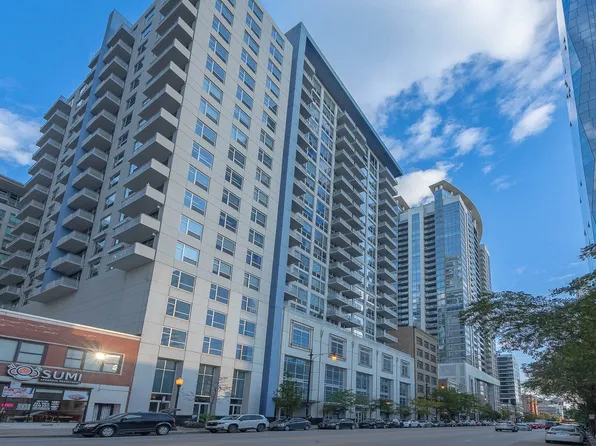 1305 S Michigan Ave APT 1706, Chicago, IL 60605