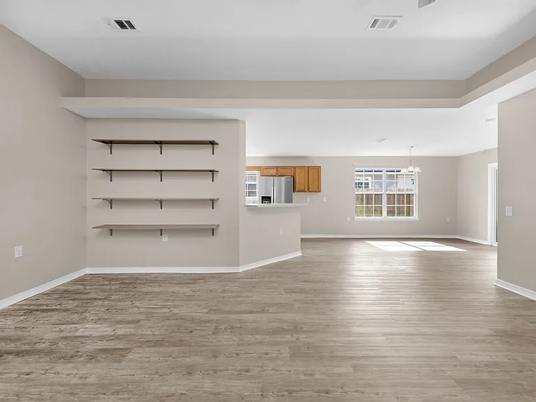 1477 Sturbridge Pl — Photo 4