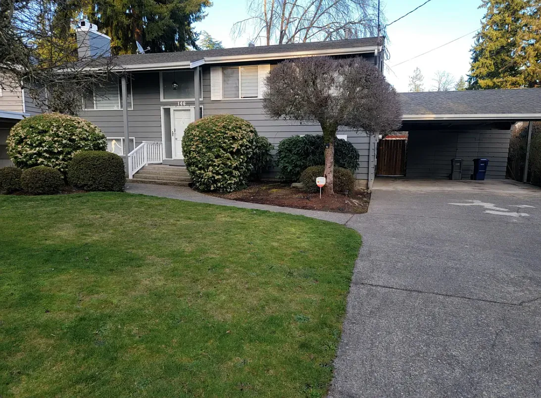 4 bed, 3.0 bath, 2400 sqft, $4,800 — Photo 1