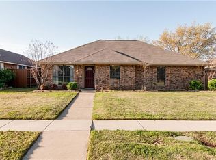 1512 Elizabeth Dr, Carrollton, TX 75007