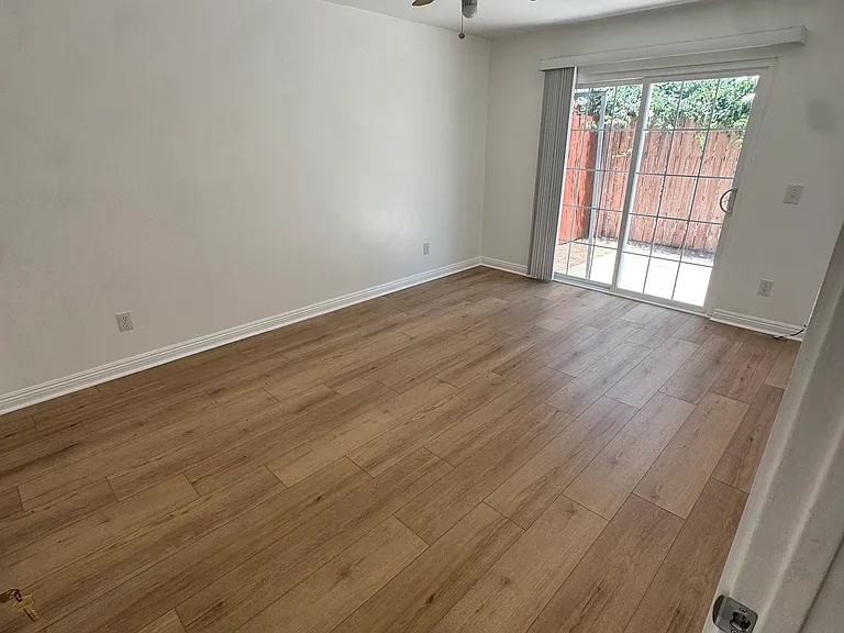 717 Boulevard Ave — Photo 3