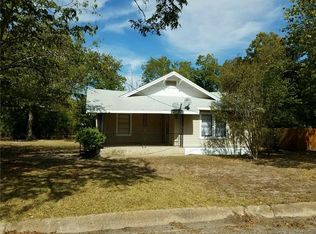 941 E Paris Ave, Cooper, TX 75432