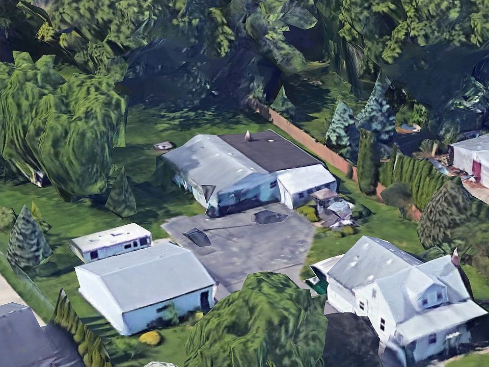 2nd image of 25213 Mary St