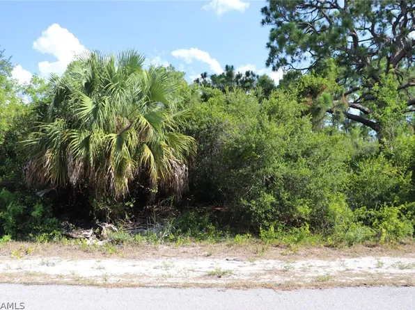 4244 E 24th St, Alva, FL 33920