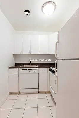 Rented by Mirador Real Estate | media 36