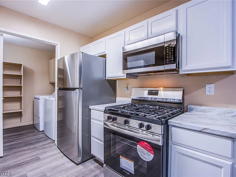 7885 W Flamingo Rd #2127 — Photo 10