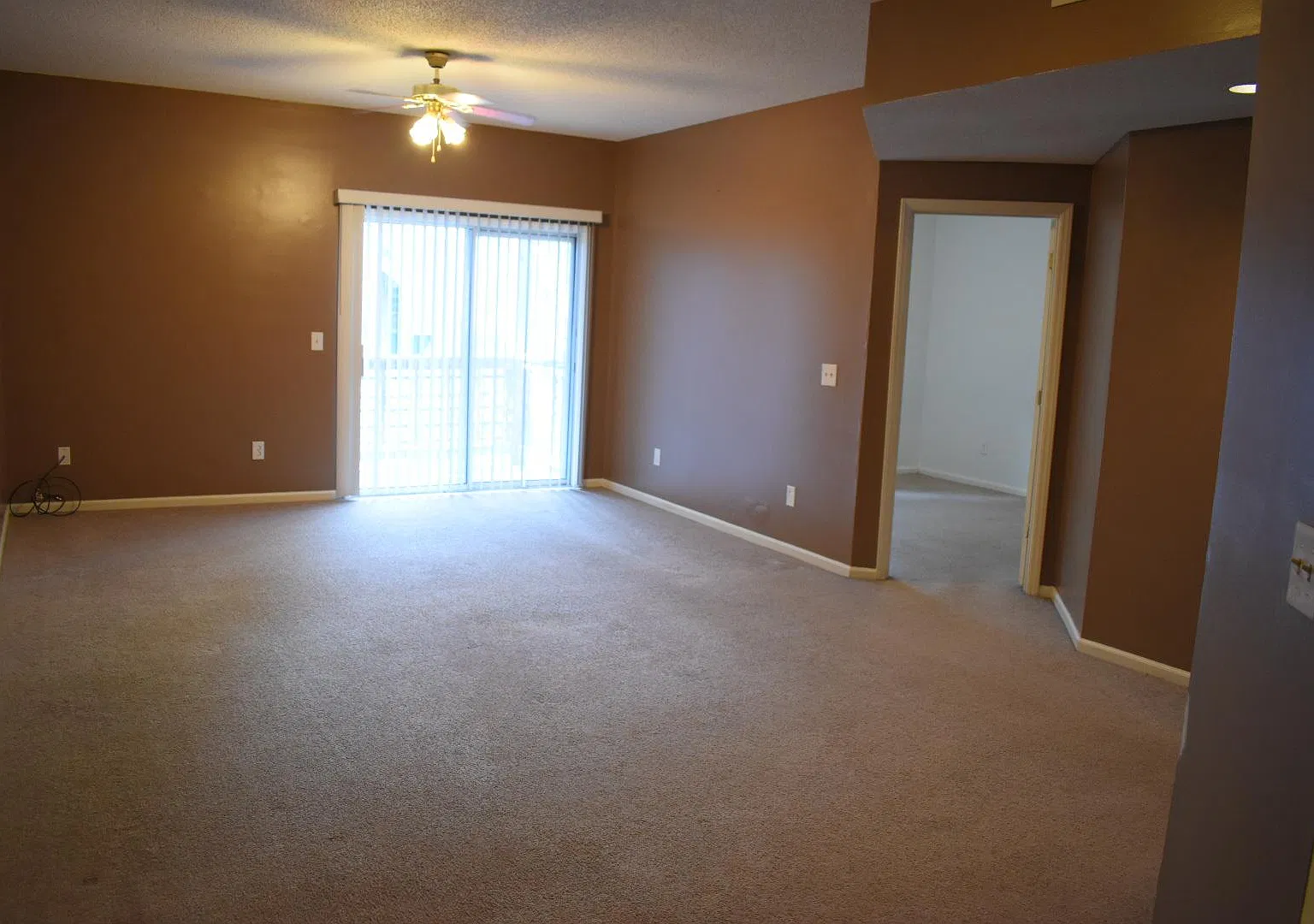 4250 Wilshire Blvd — Photo 4