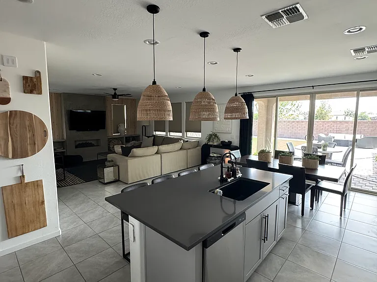 22831 E Estrella Rd — Photo 2