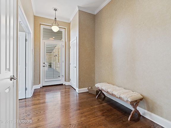 4th image of 94 Leonard Wood S APT 204