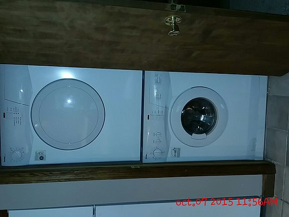 5th image of 1115 N Franklin St APT 5