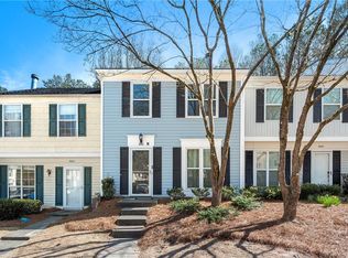 2003 Queen Anne Ct, Sandy Springs, GA 30350