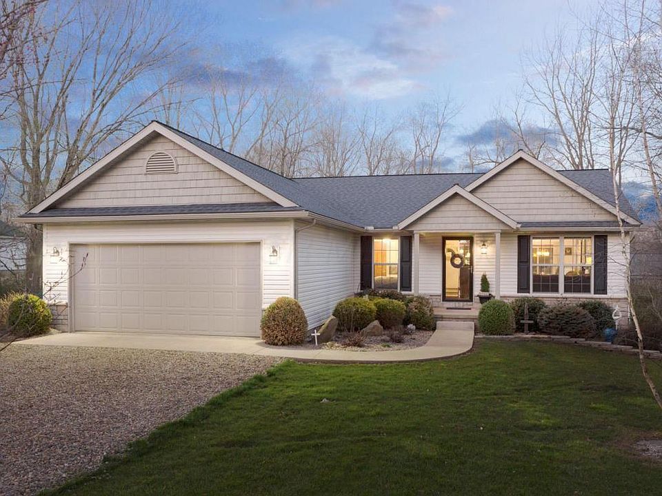 1st image of 3146 Apple Valley Dr