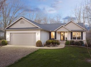 3146 Apple Valley Dr, Howard, OH 43028