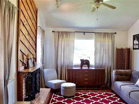 5th image of 5328 Mary Ann Ln