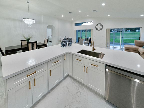 5th image of 7397 Haviland Circle