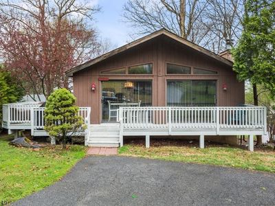 18 Pleasant Rd, High Bridge, NJ, 08829