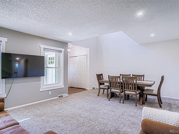5th image of 14535 W 32nd Avenue