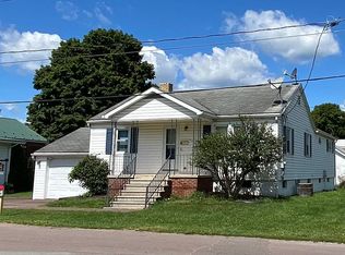 819 Casselman St, Confluence, PA 15424