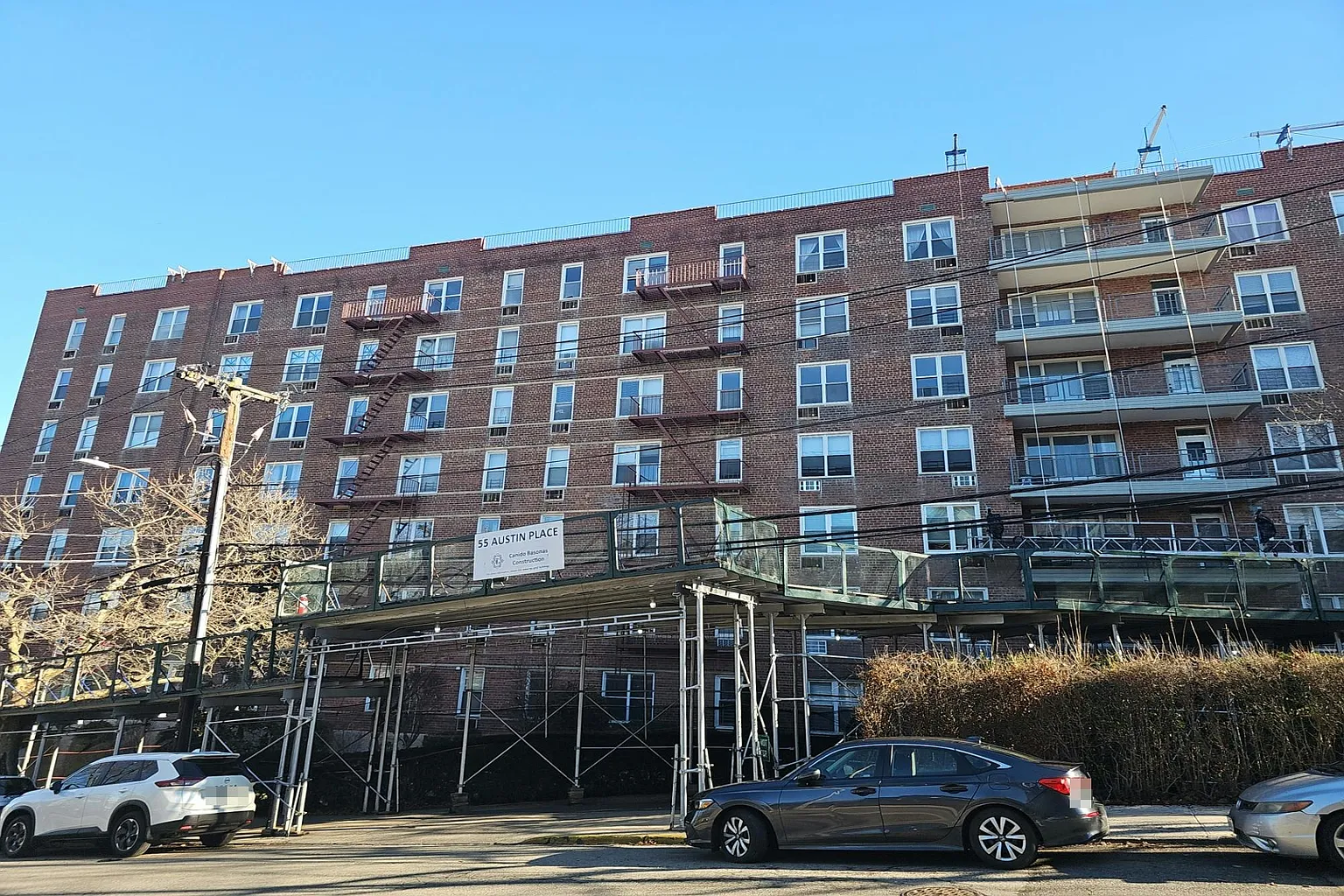 55 Austin Pl APT 2E photo 1