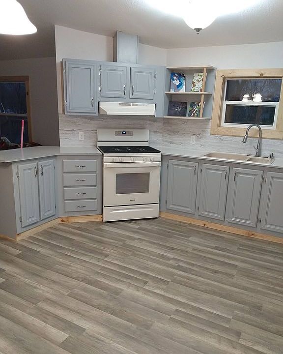 1st image of 413 Park Dr Lot 20