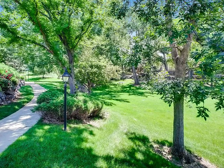 2980 W Long Dr #D — Photo 36
