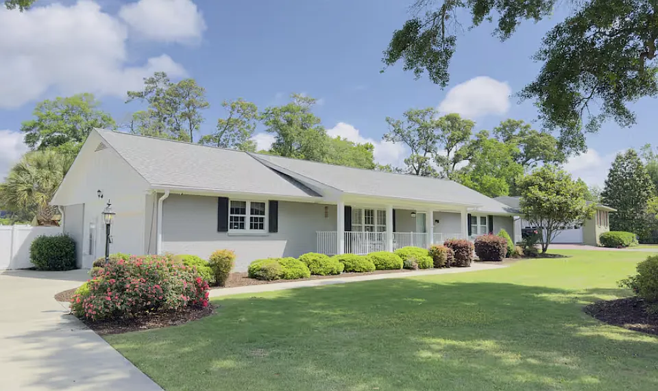 1504 Magnolia Dr #1504