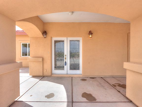 4th image of 3740 N Kiami Dr